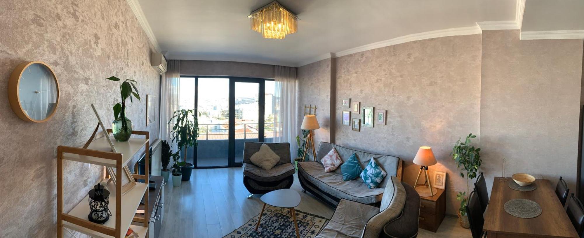 Ameri Plaza Apartment *